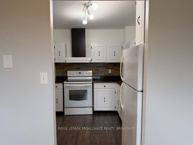 Unit 601 - 66 Greenview Drive, Kingston 2