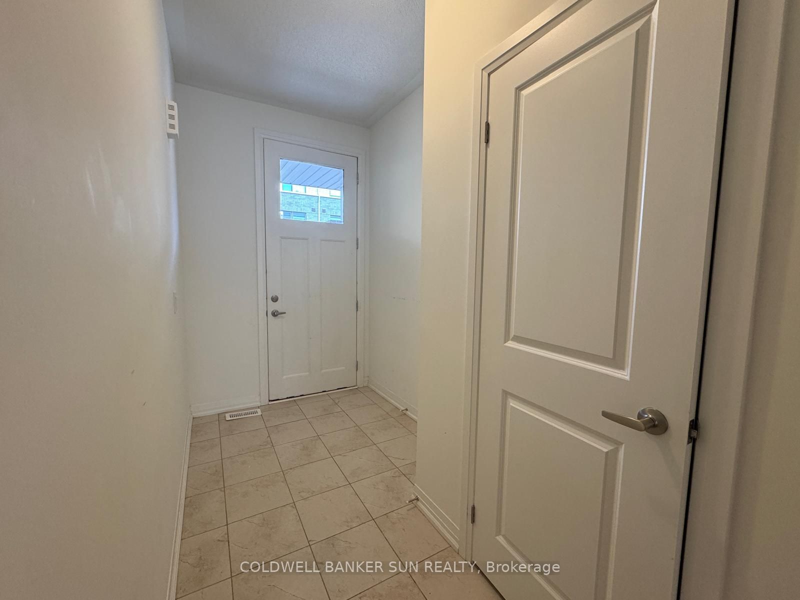 Unit 22 - 474 Provident Way, Glanbrook 5