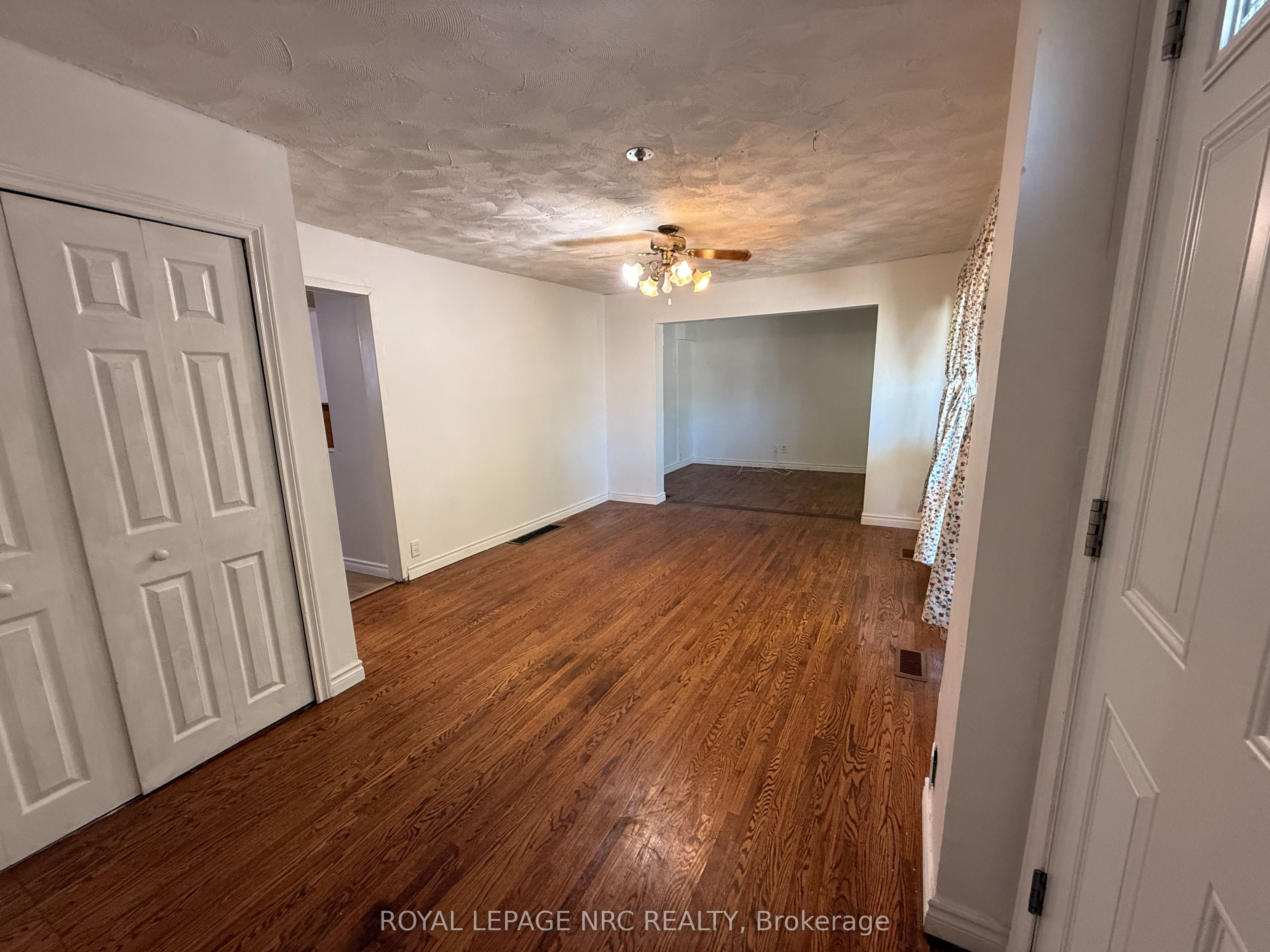 Unit Main level - 8200 WOODBINE Street, Niagara Falls 2