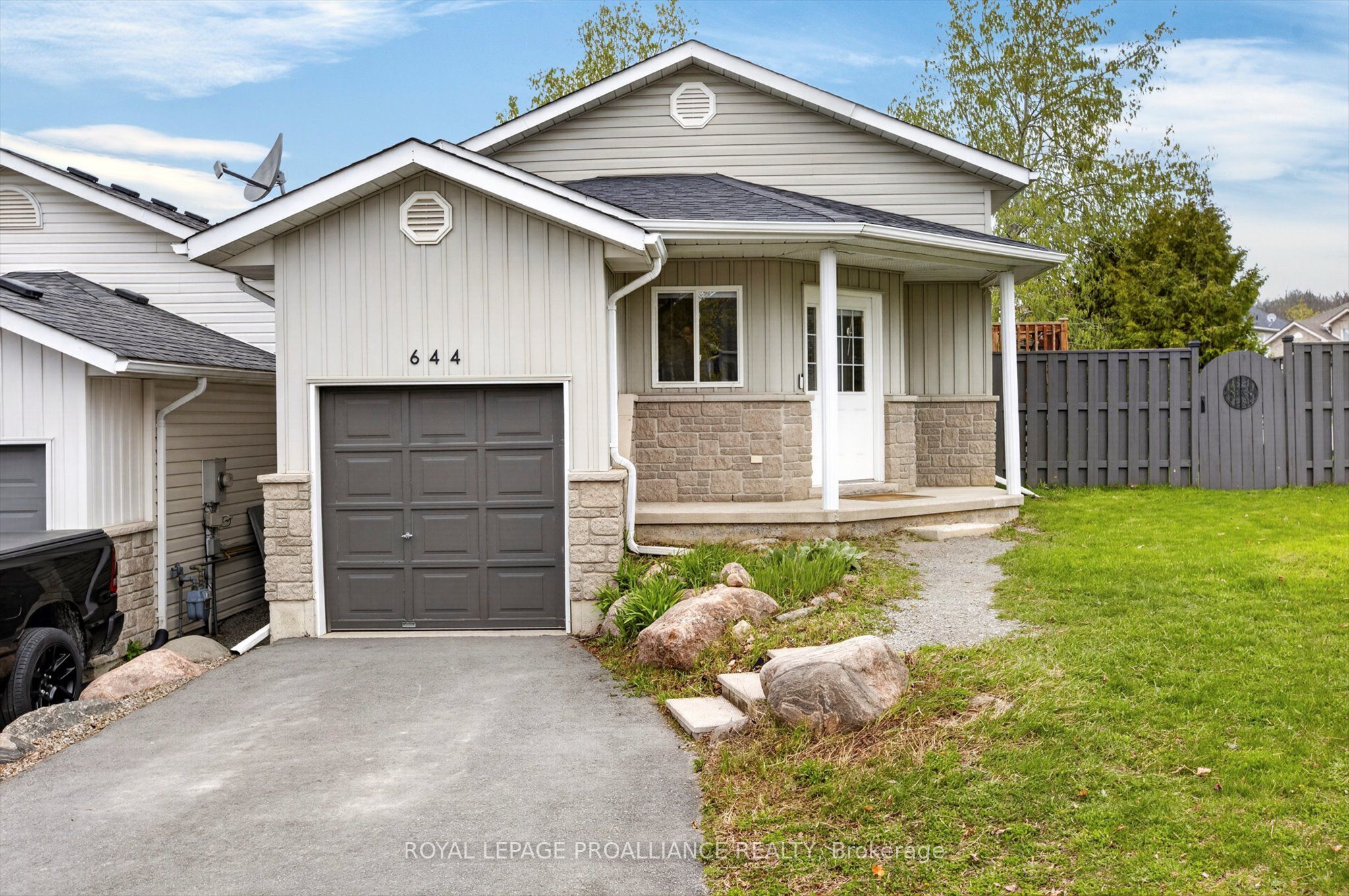 644 Trailview Drive, Peterborough 2