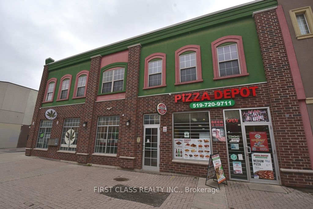 Unit 3 - 18 Market Street, Brantford 1