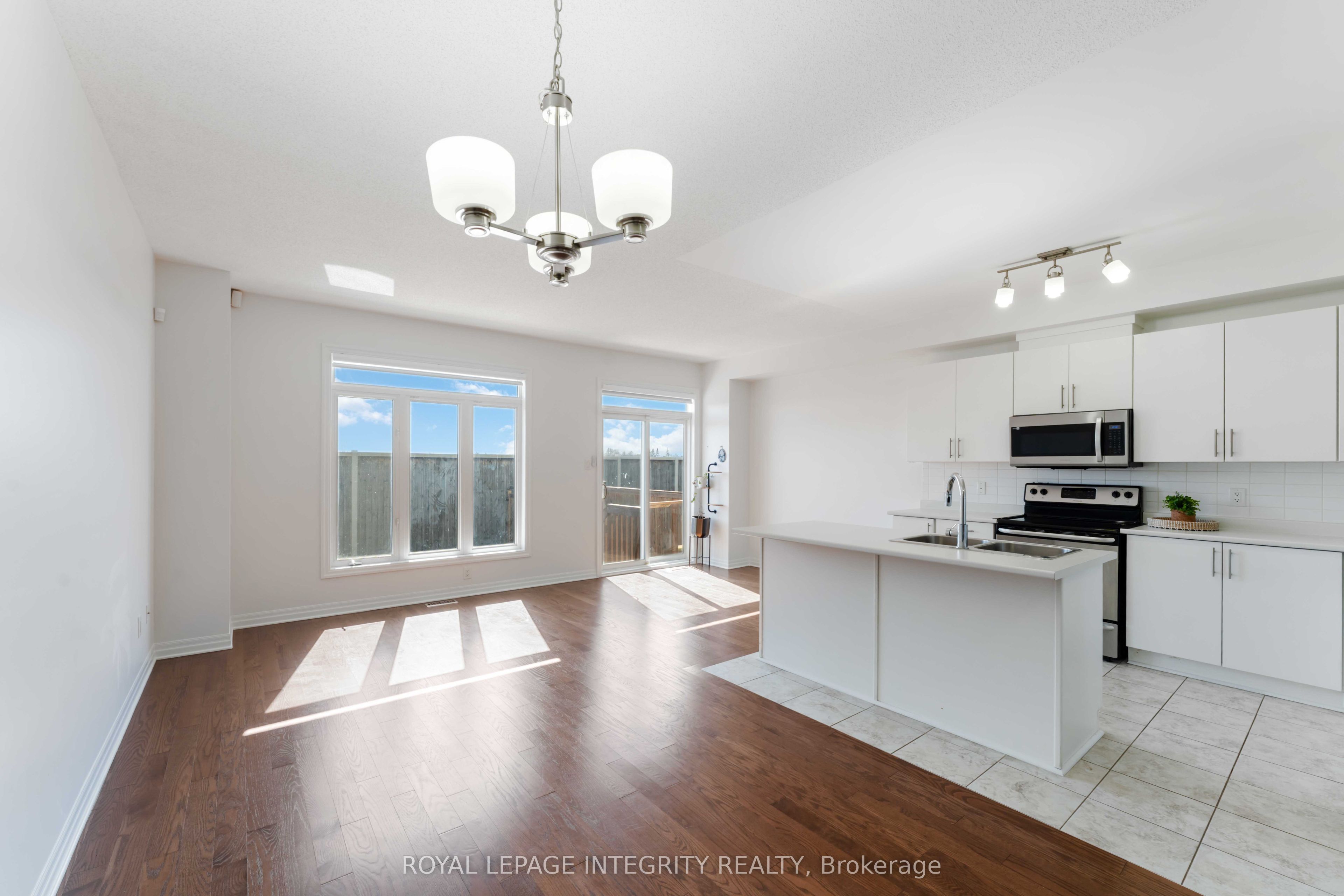521 Rioja Street, Stittsville-Goulbourn 4