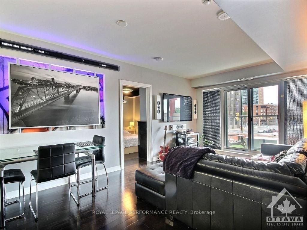 Unit 202 - 242 RIDEAU Street, Ottawa 5