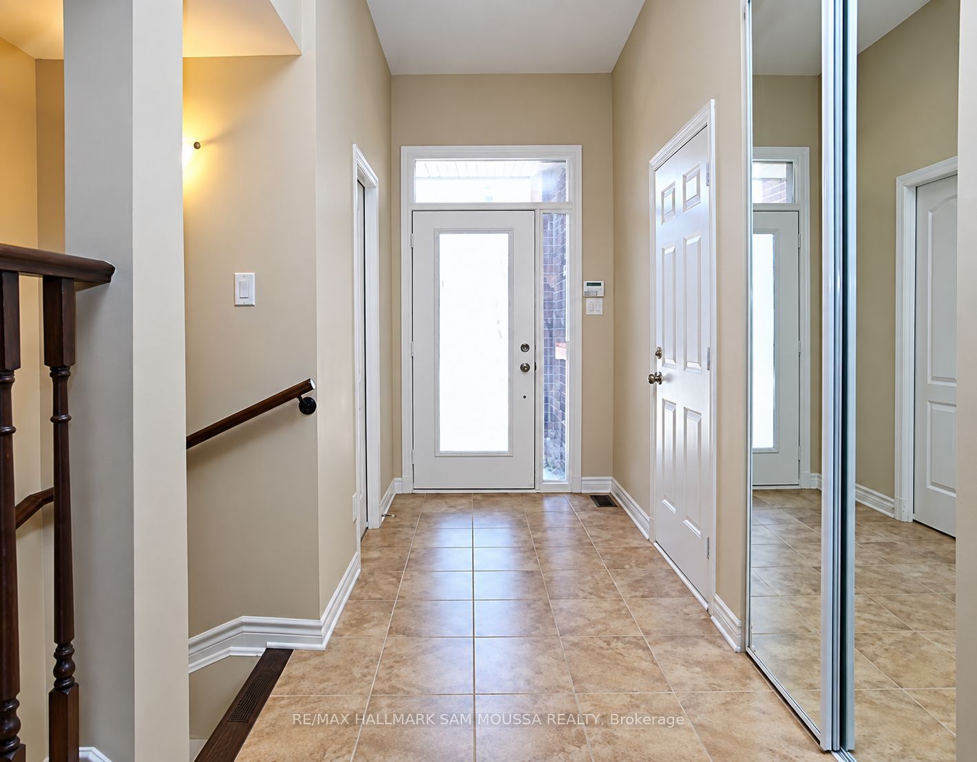 263 Kinghaven Crescent, Kanata 2