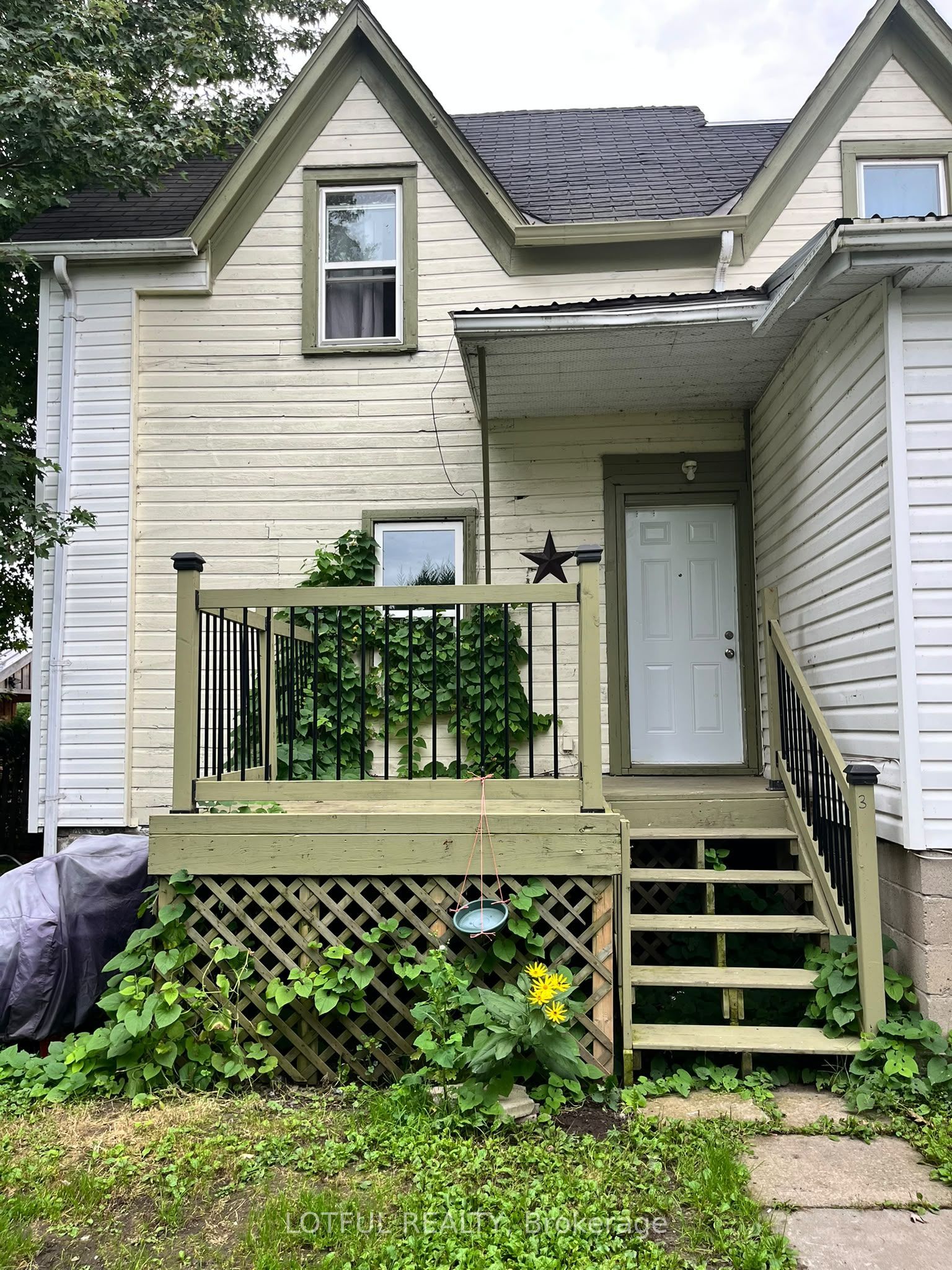 Unit 3 - 33 Lakeshore Drive, South Dundas 2