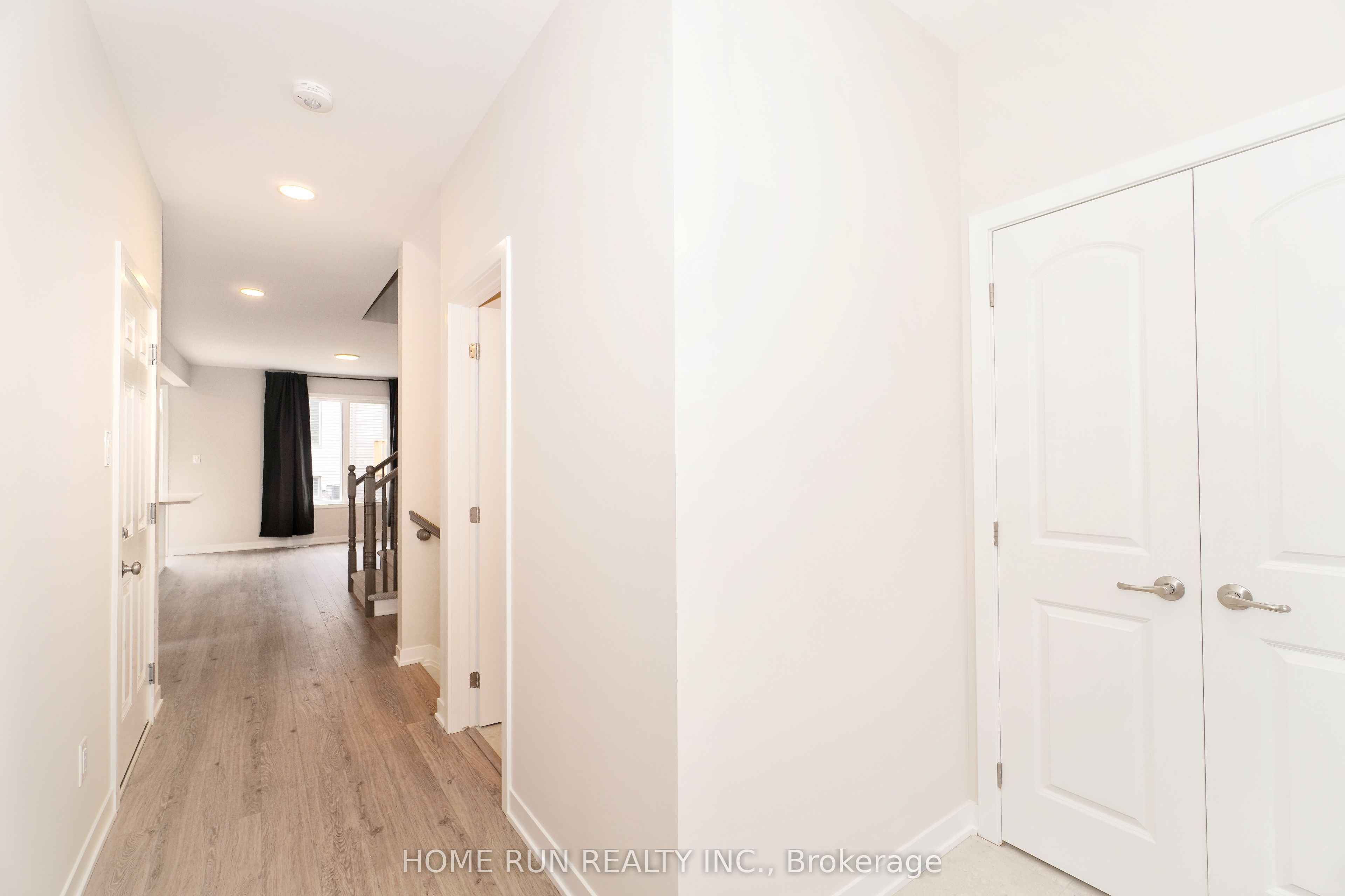 258 CATNIP Crescent, Kanata 2