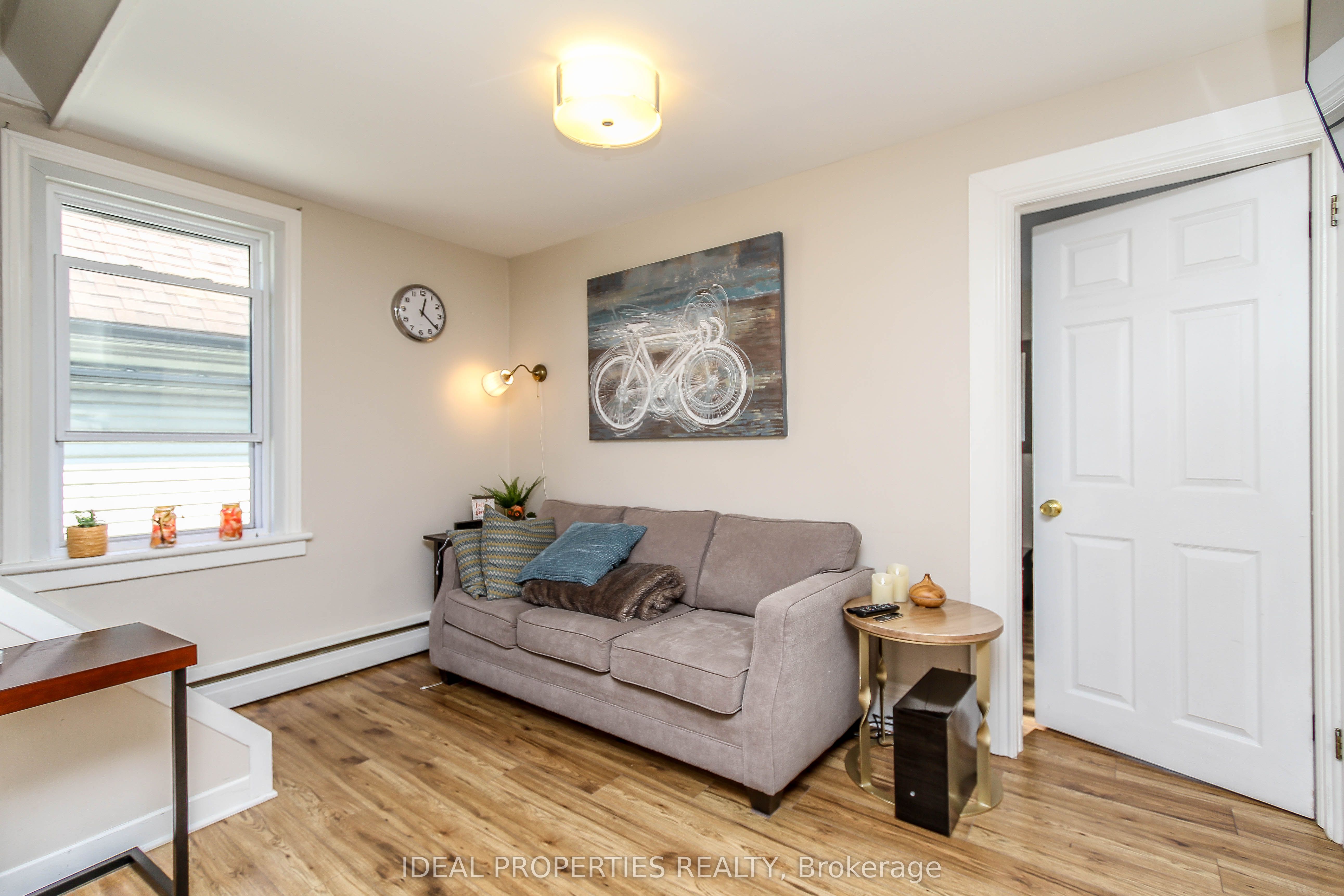 Unit 2 - 185 Louisa Street, Ottawa 3