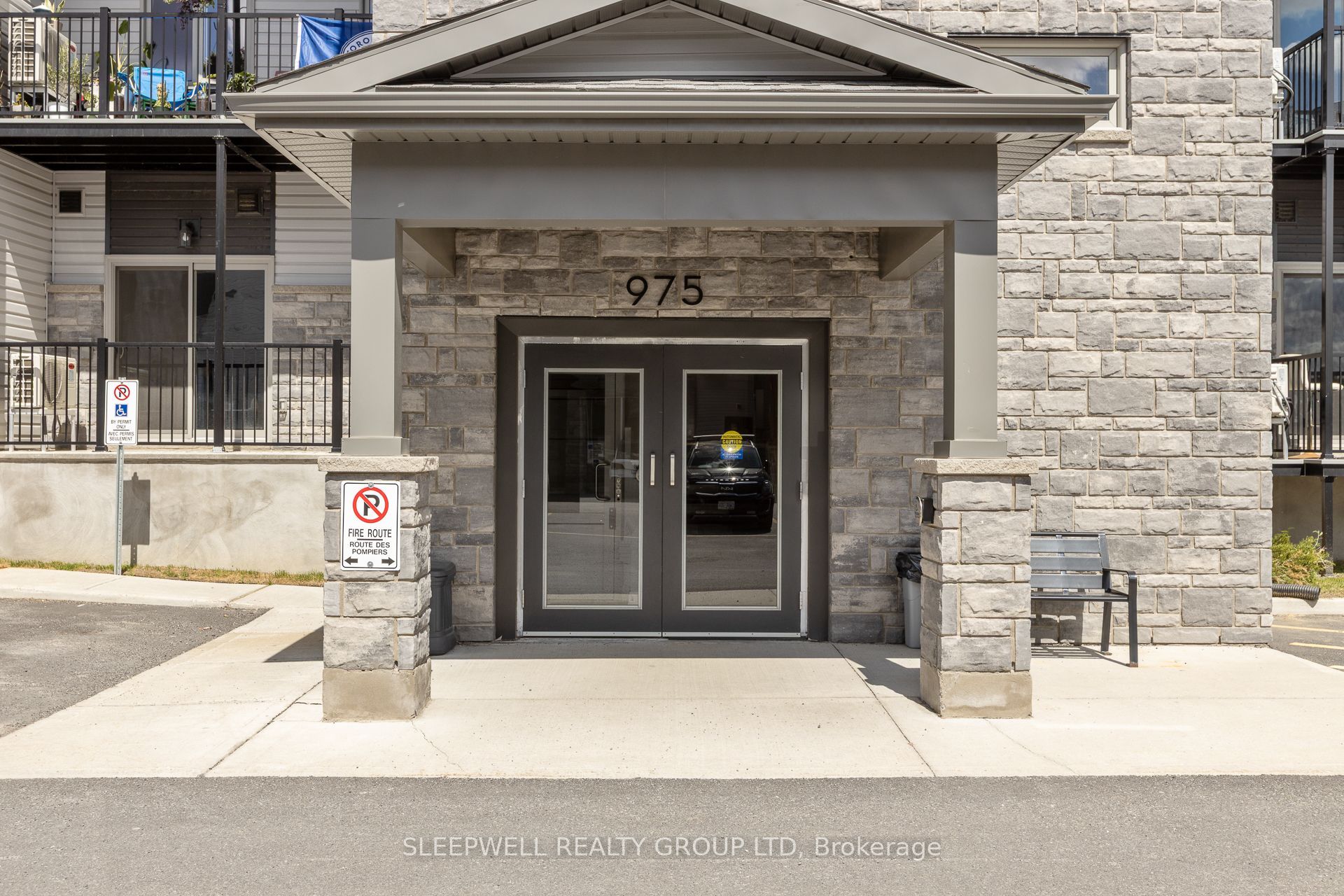 Unit 110 - 975 North Russell Road, Russell 3