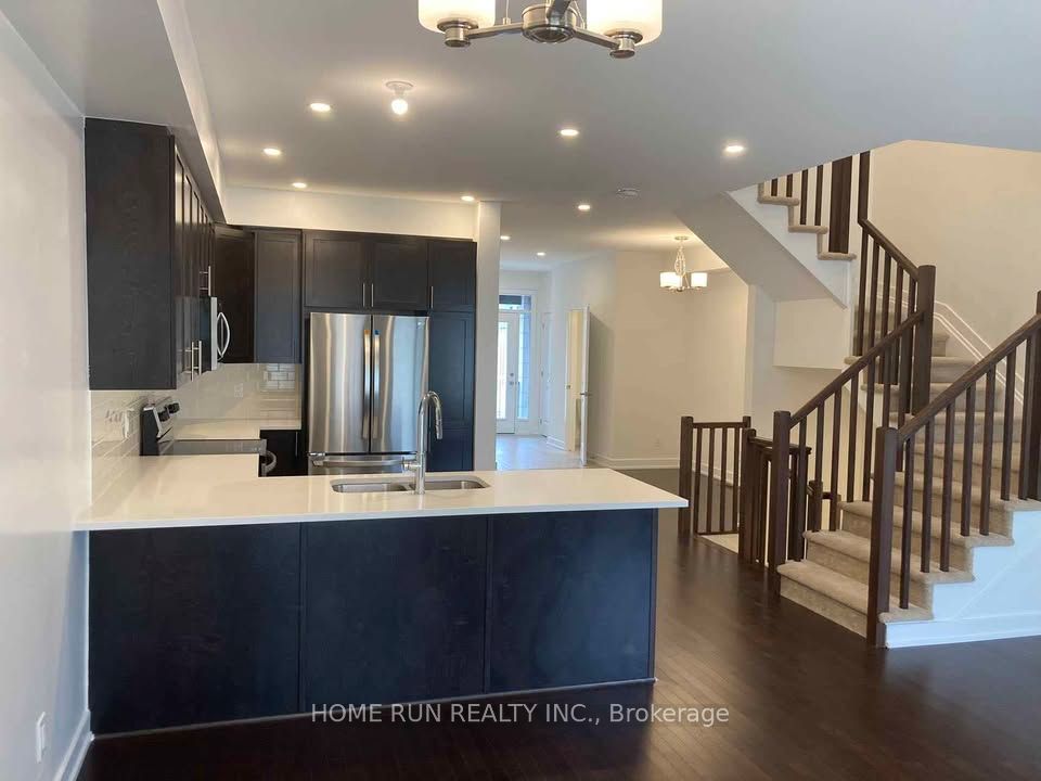 671 Rathburn Lane, Orleans-Gloucester 2
