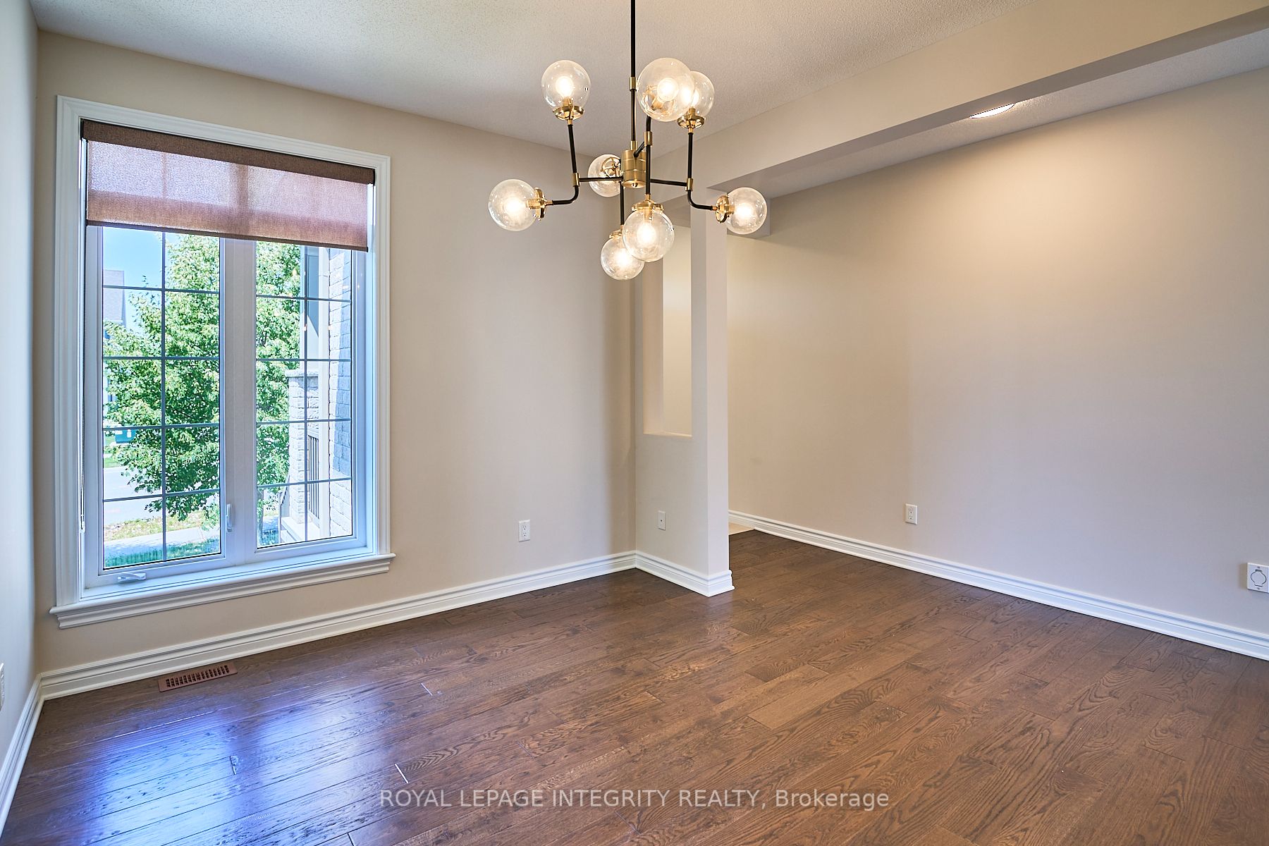 384 Huntsville Drive, Kanata 4