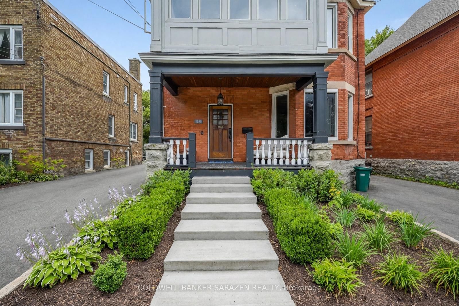 Unit A - 135 Hawthorne Avenue, Ottawa 2