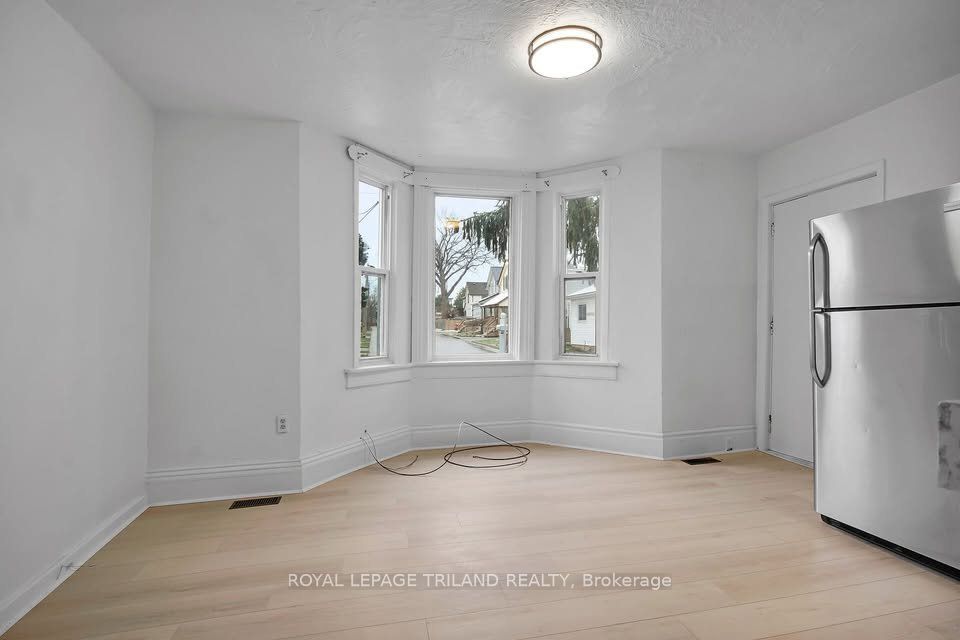 Unit 2 - 21 Jessie Street, St. Thomas 2