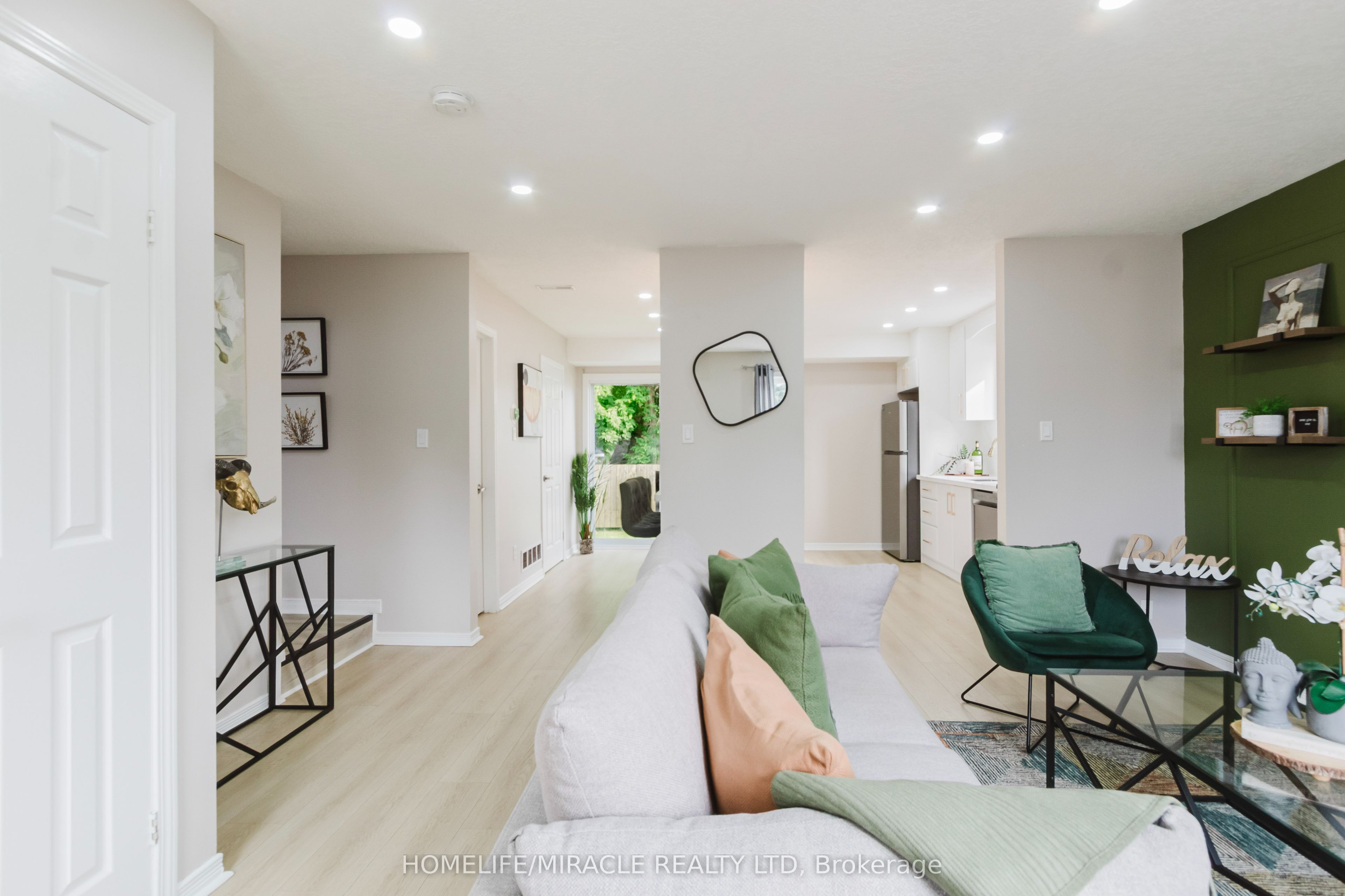 Unit 67A Upper - 67 Kinzie Avenue, Kitchener 4