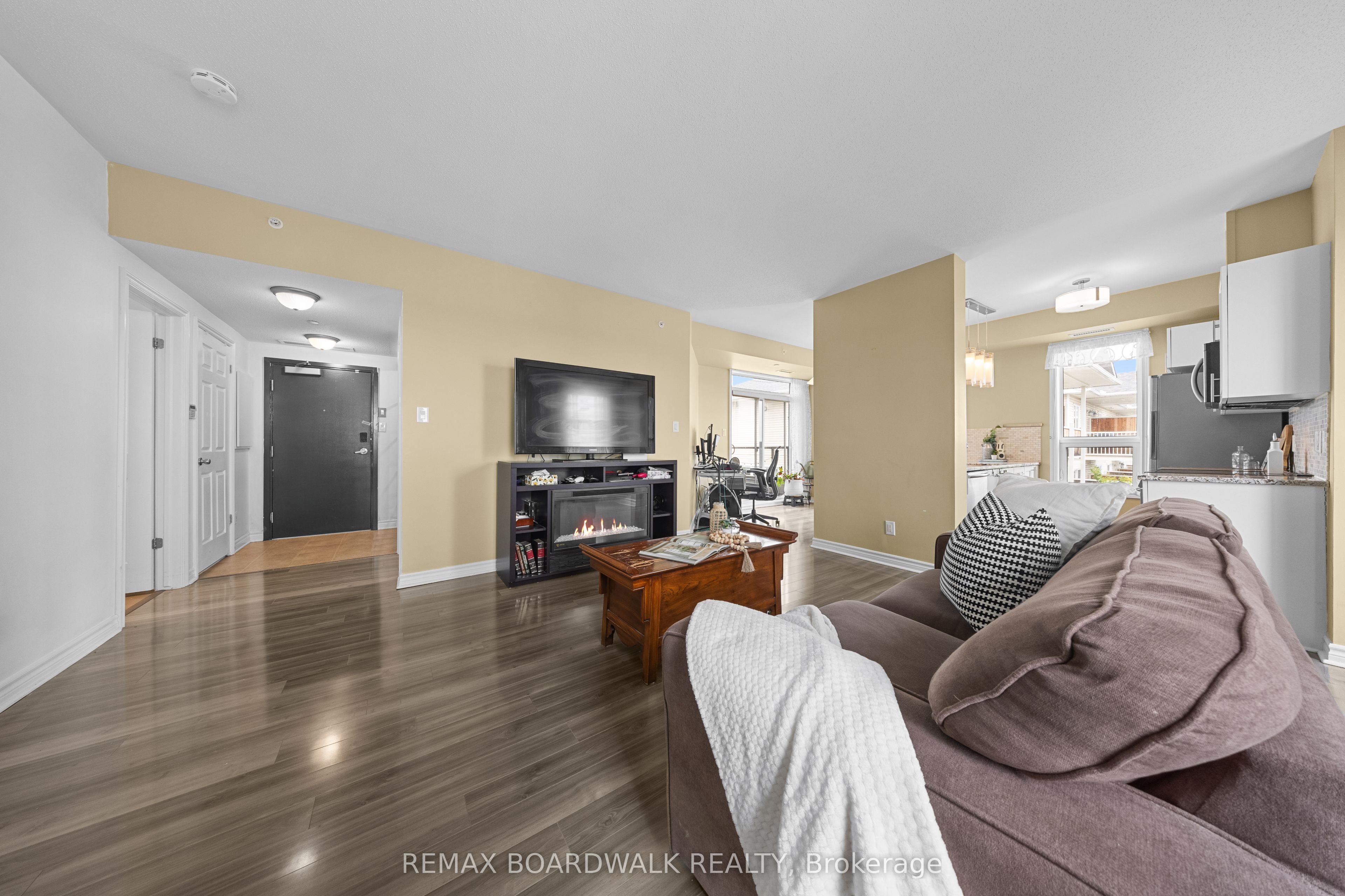 Unit 302 - 760 Chapman Mills Drive, Nepean 4