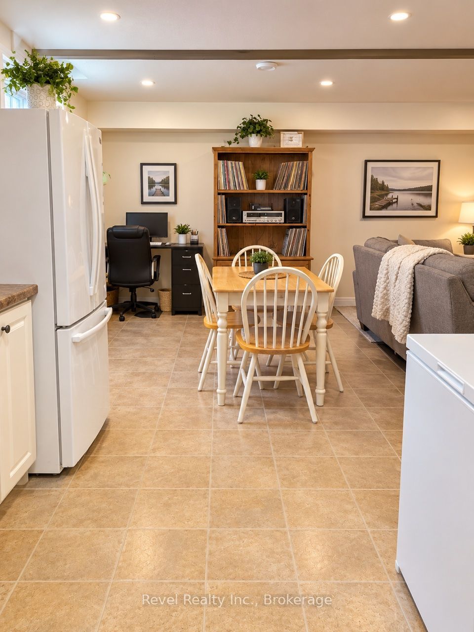 Unit Lower - 59 Mcgibbon Boulevard, Kawartha Lakes 5