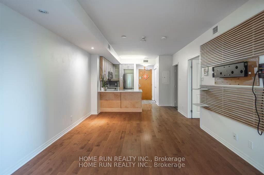 Unit 1906 - 242 Rideau Street, Ottawa 2