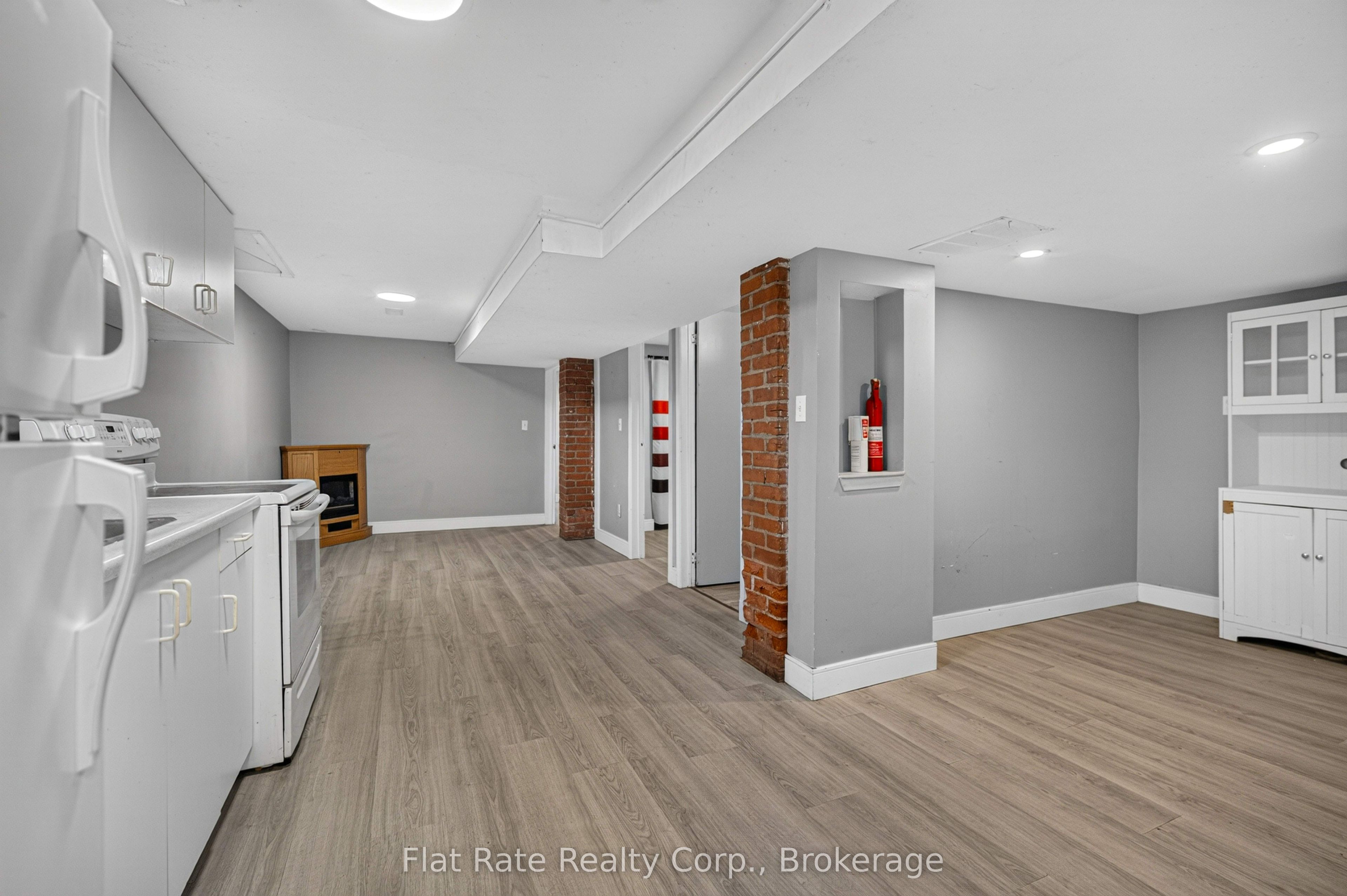 Unit 3 - 660 George Street N, Peterborough 2