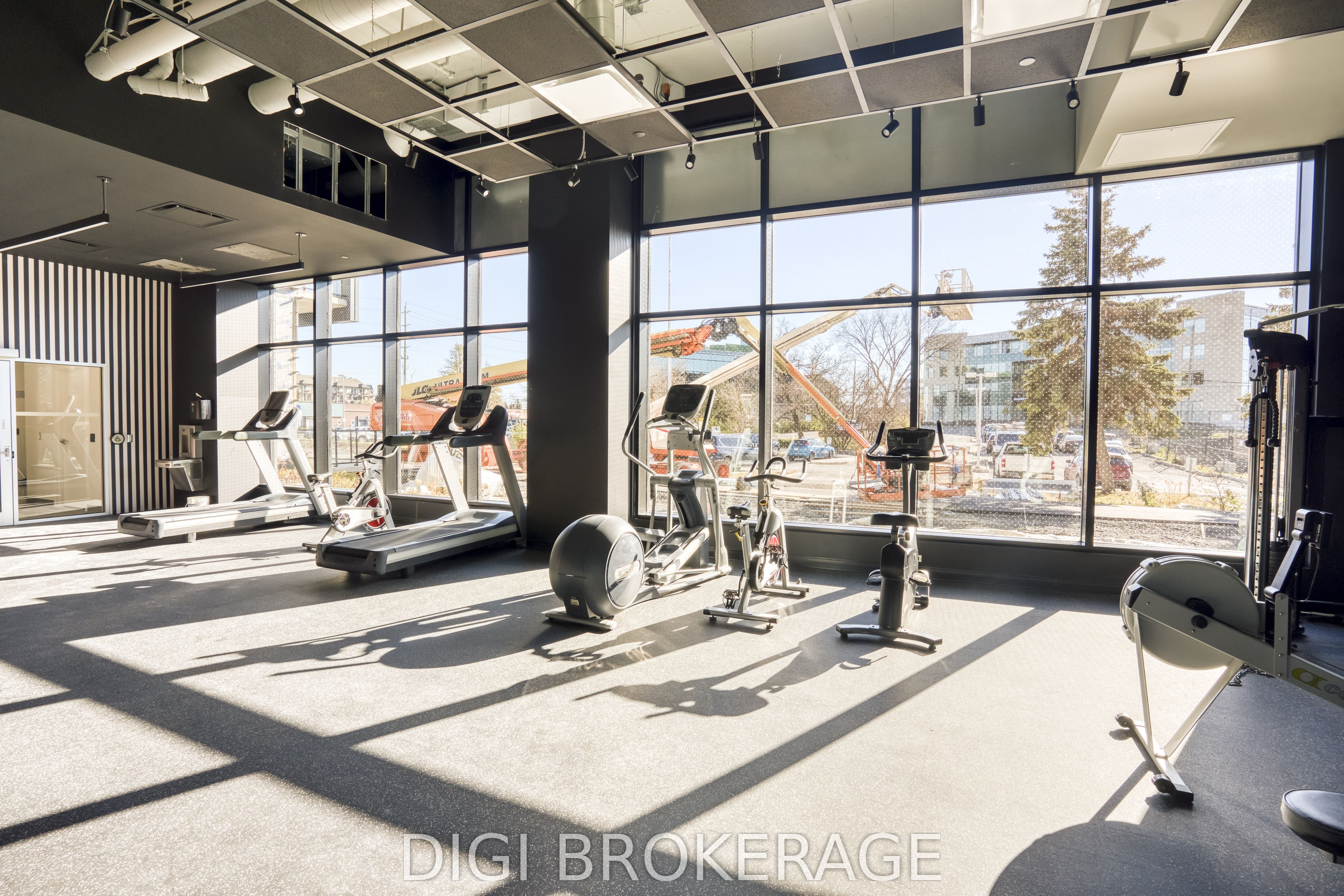 Unit 208 - 1250 Cummings Avenue, Orleans-Gloucester 3