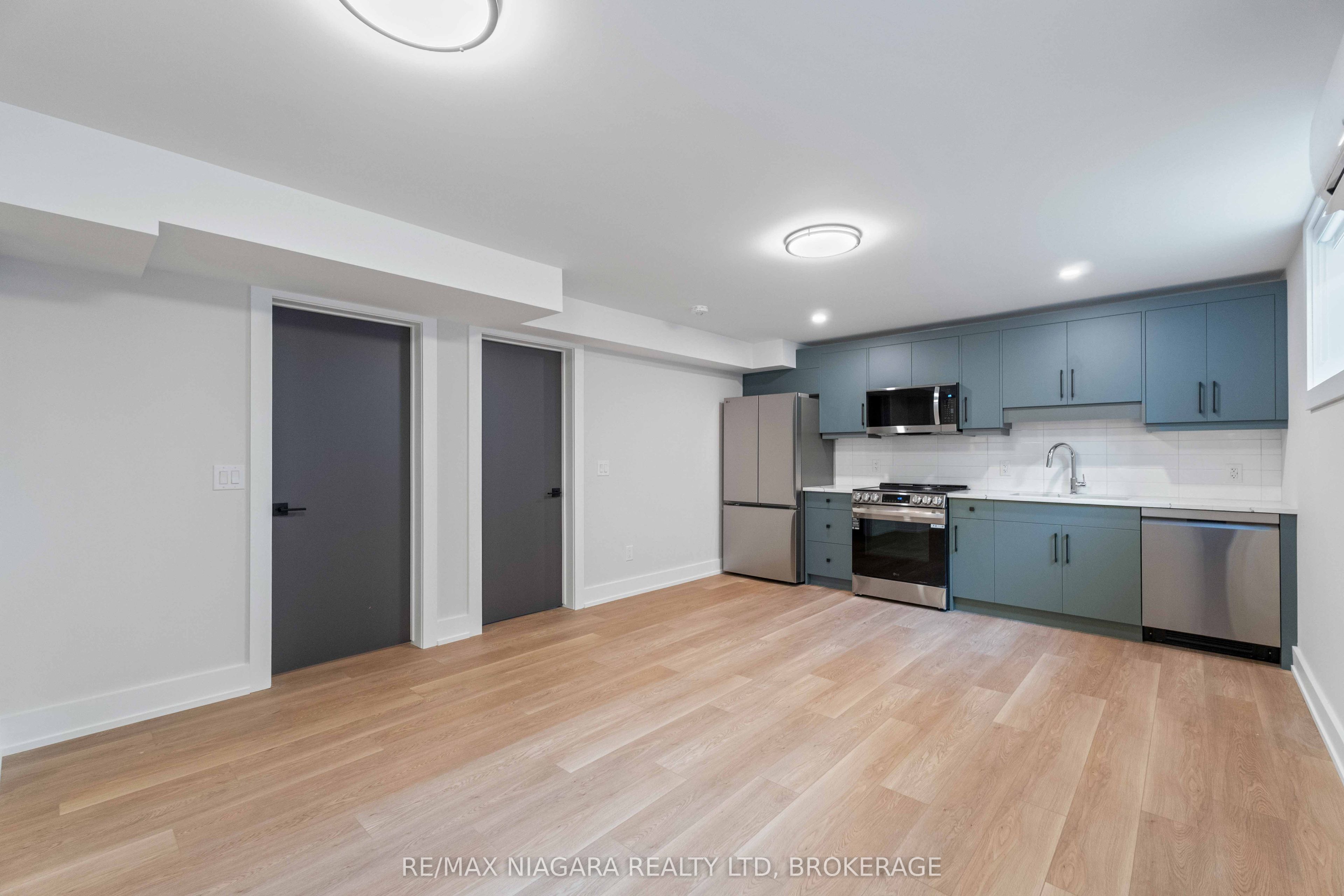 Unit B - 37 Buchanan Road, St. Catharines 4
