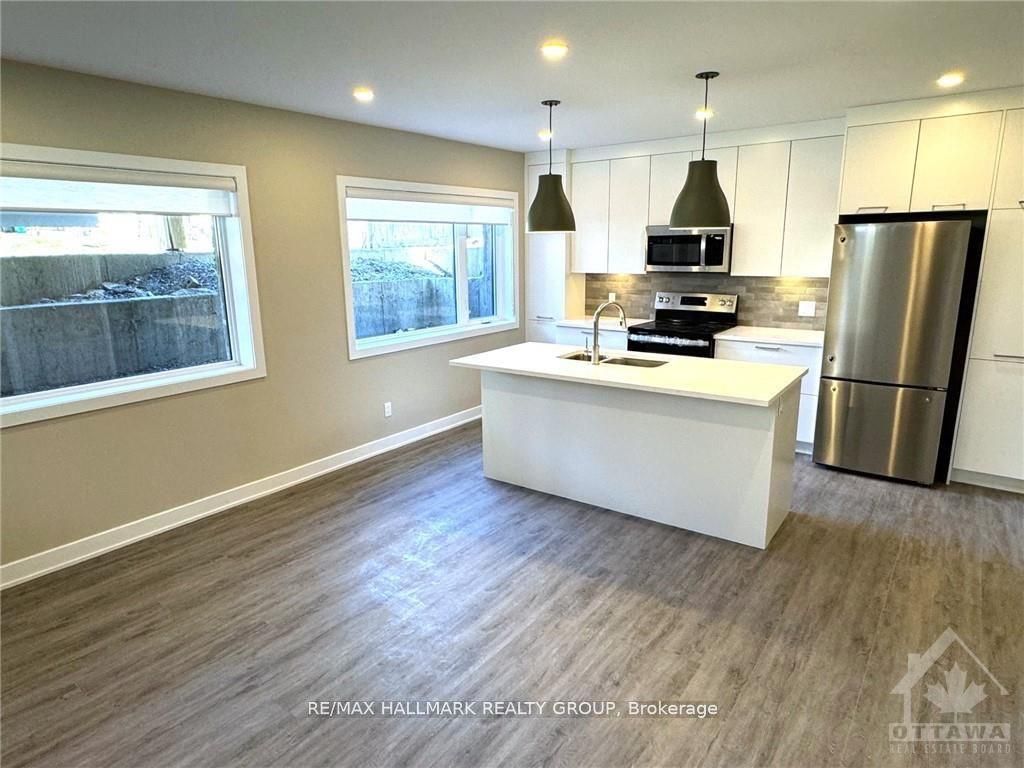 Unit B - 316 Mona Avenue, Ottawa 4