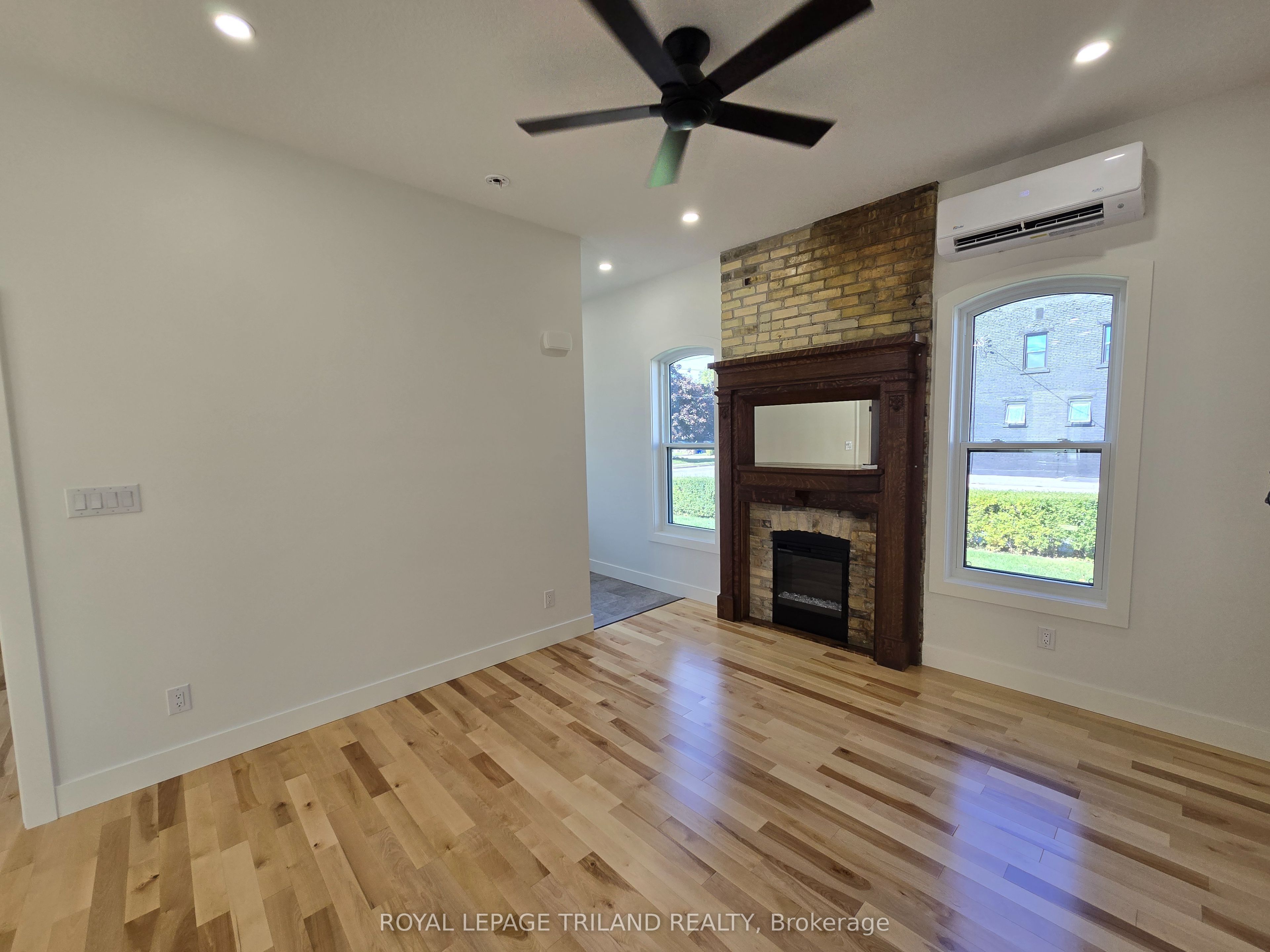 Unit 1 - 245 Ross Street, St. Thomas 5