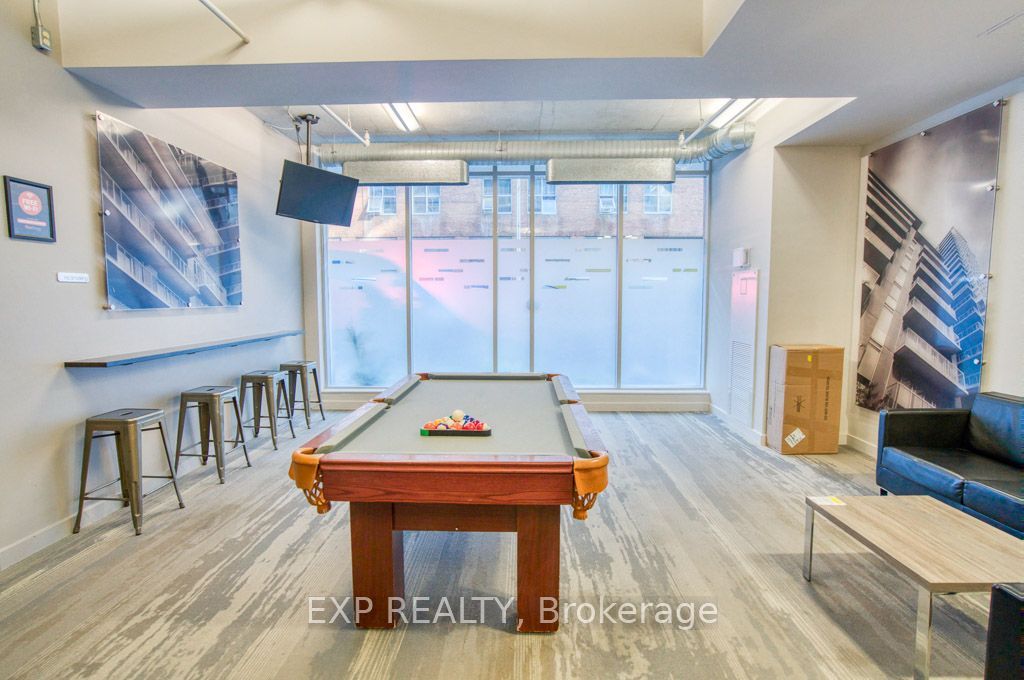 Unit 301 - 383 Cumberland Street, Ottawa 4