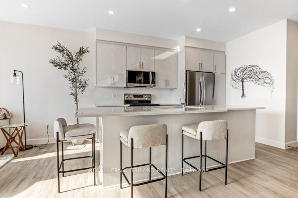 Unit 408 - 16 Compass Trail, Central Elgin 5