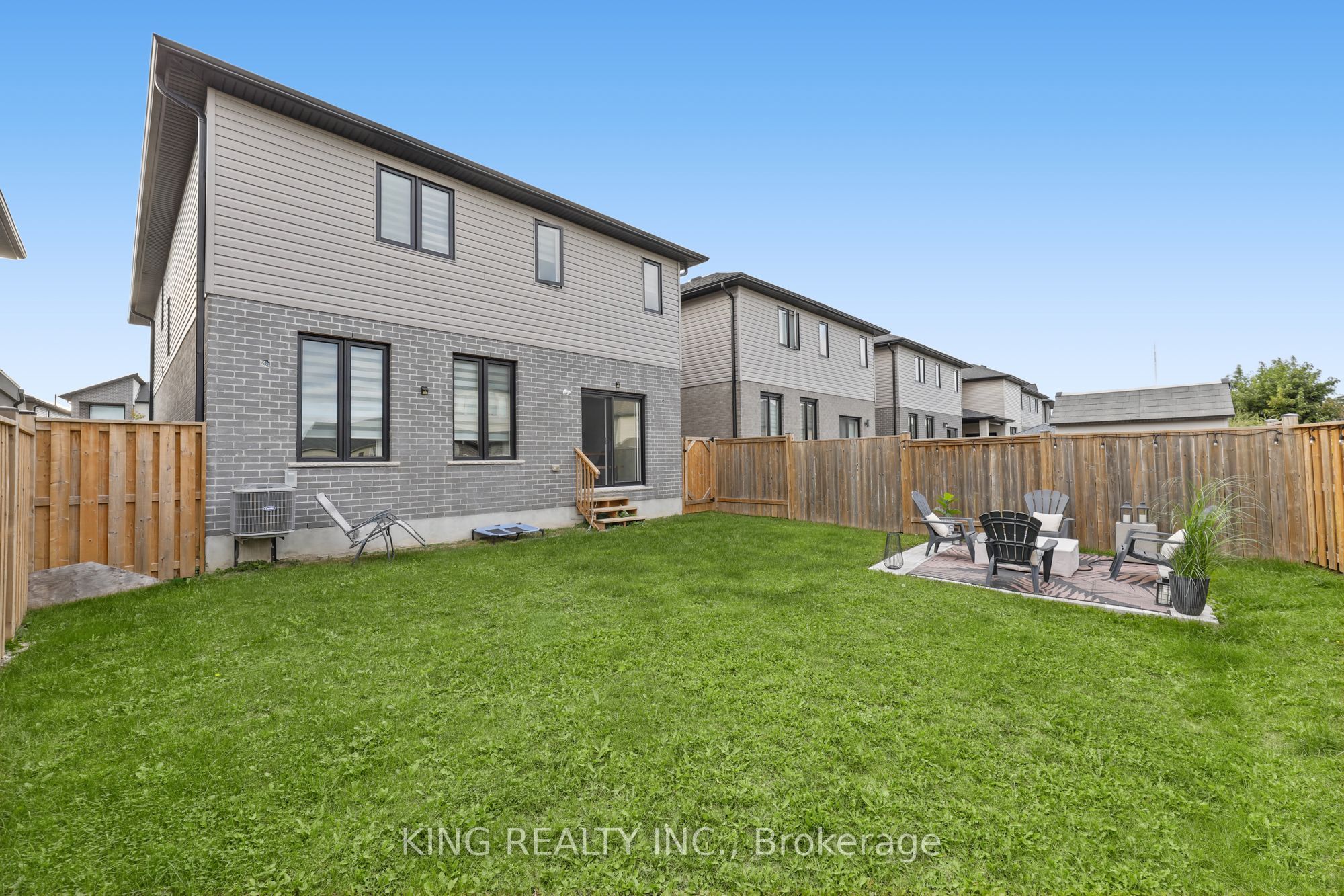 3342 David Milne Way, London 3