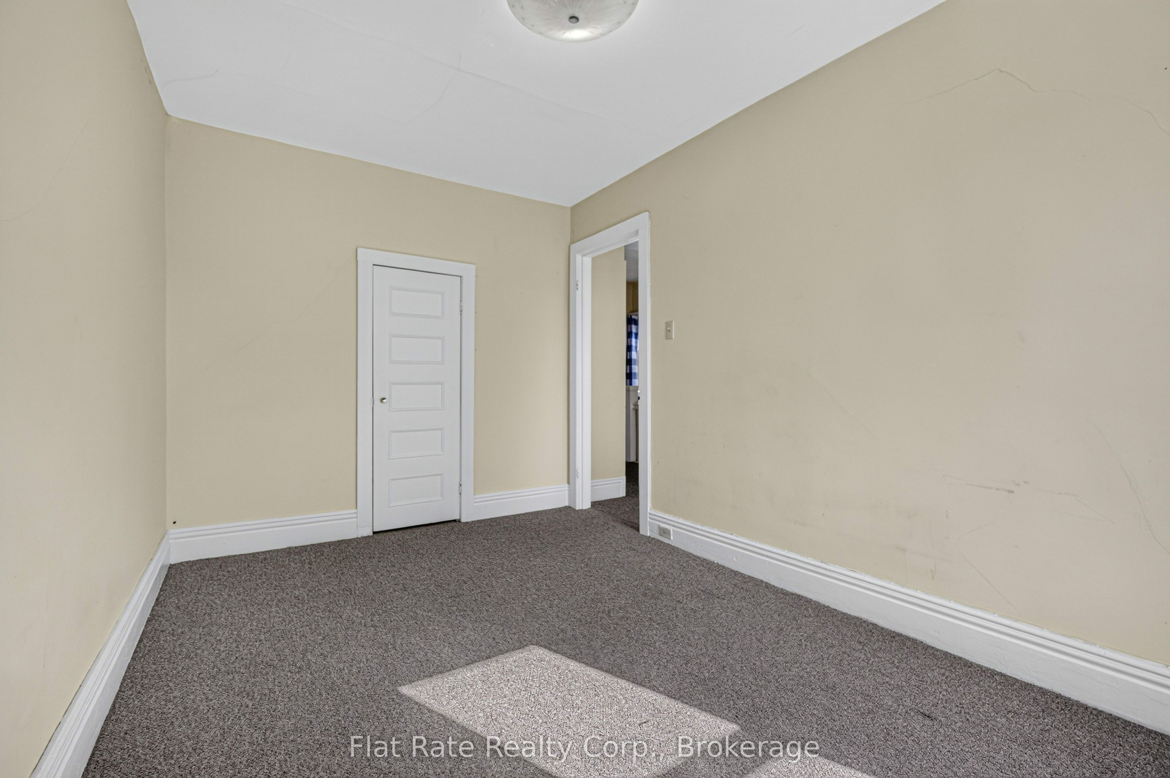 Unit 2ND FLOOR - 480 DONEGAL Street, Peterborough 5