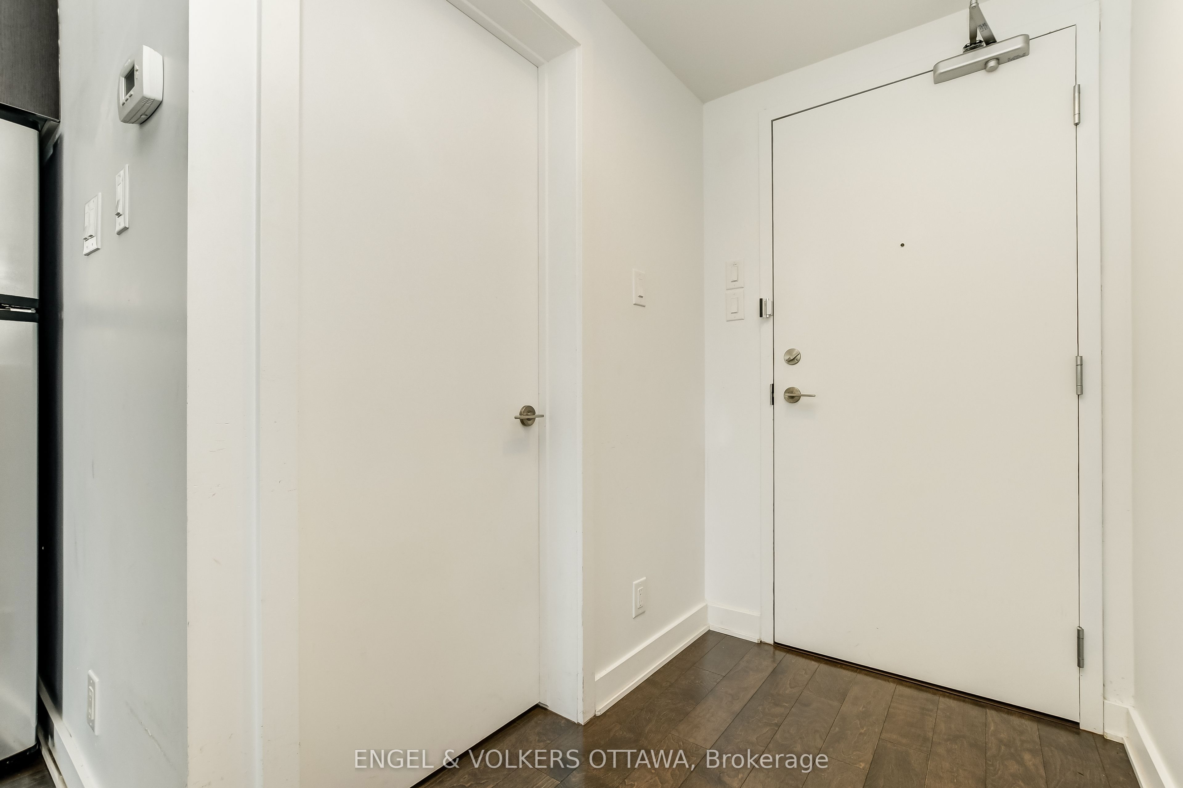 Unit 249 - 340 Mcleod Street, Ottawa 3