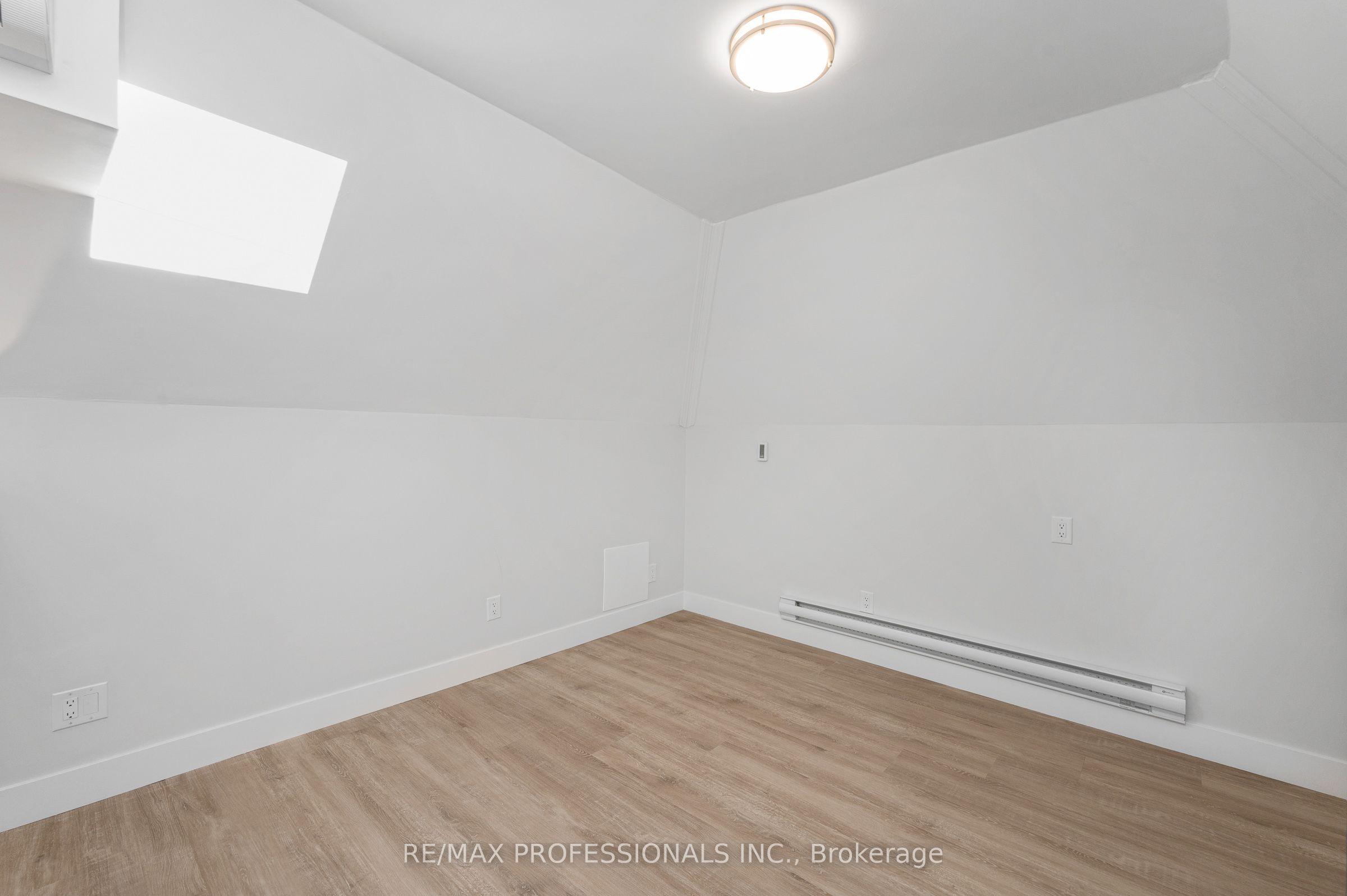 Unit 3 - 388 Wilson Street, Hamilton 4