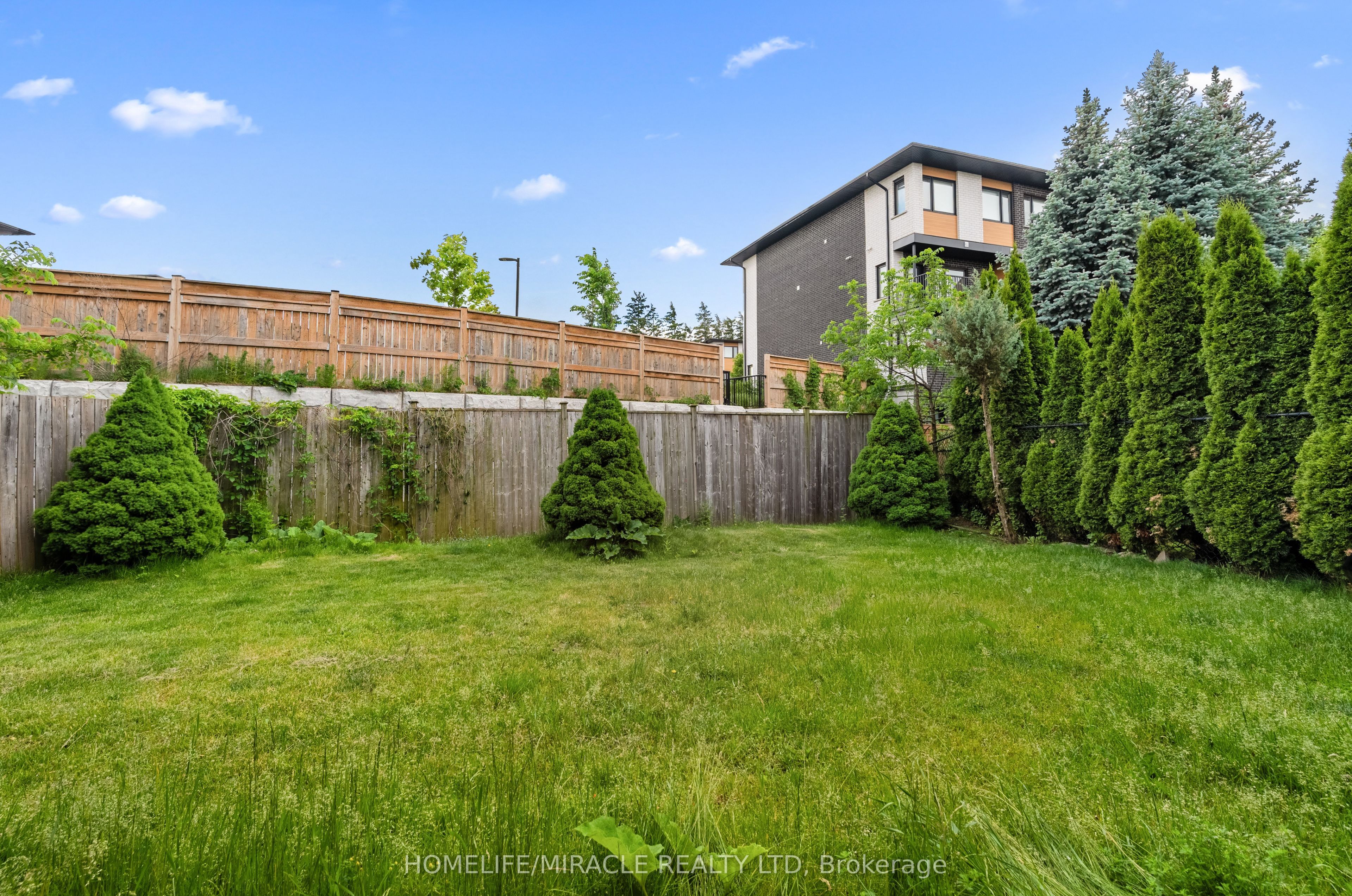 Unit Basement - 4 Clairfields Drive, Guelph 3