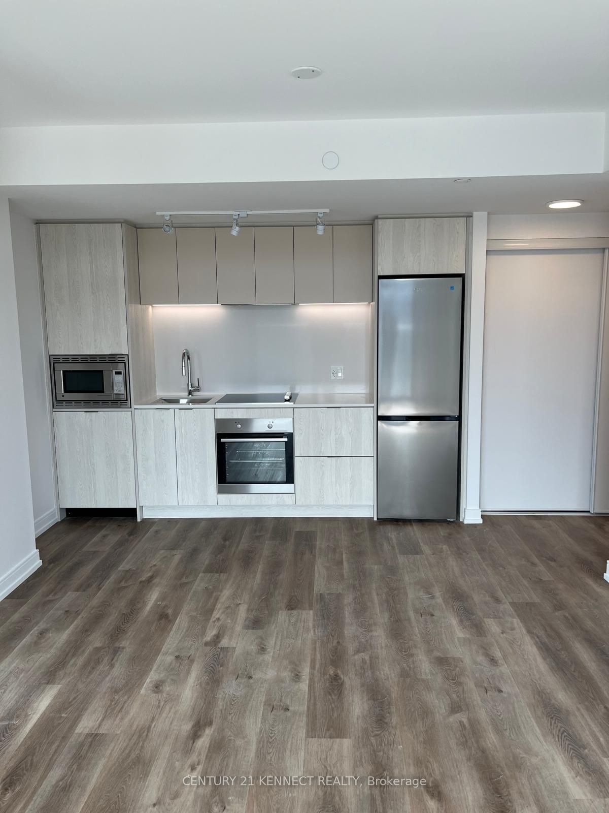 Unit 1108 - 1 Jarvis Street, Hamilton 5
