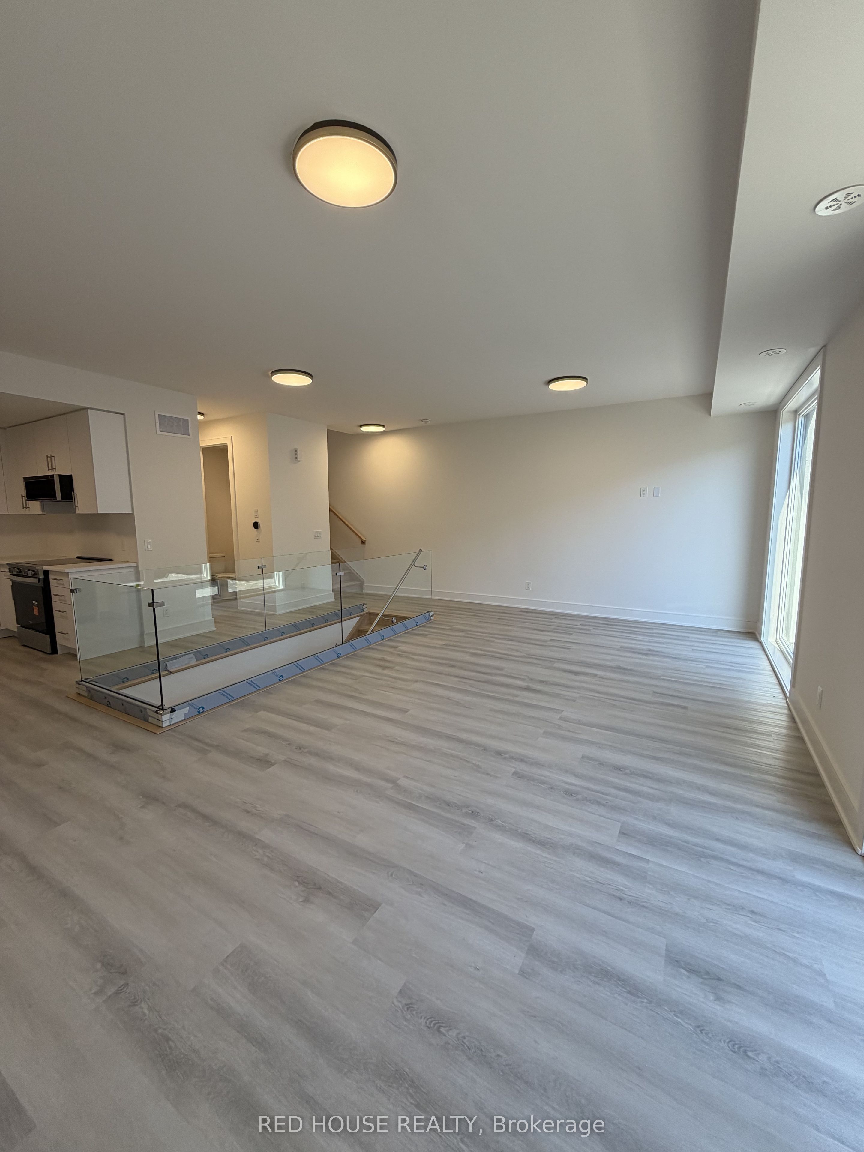 252 Ellis Avenue, St. Catharines 5