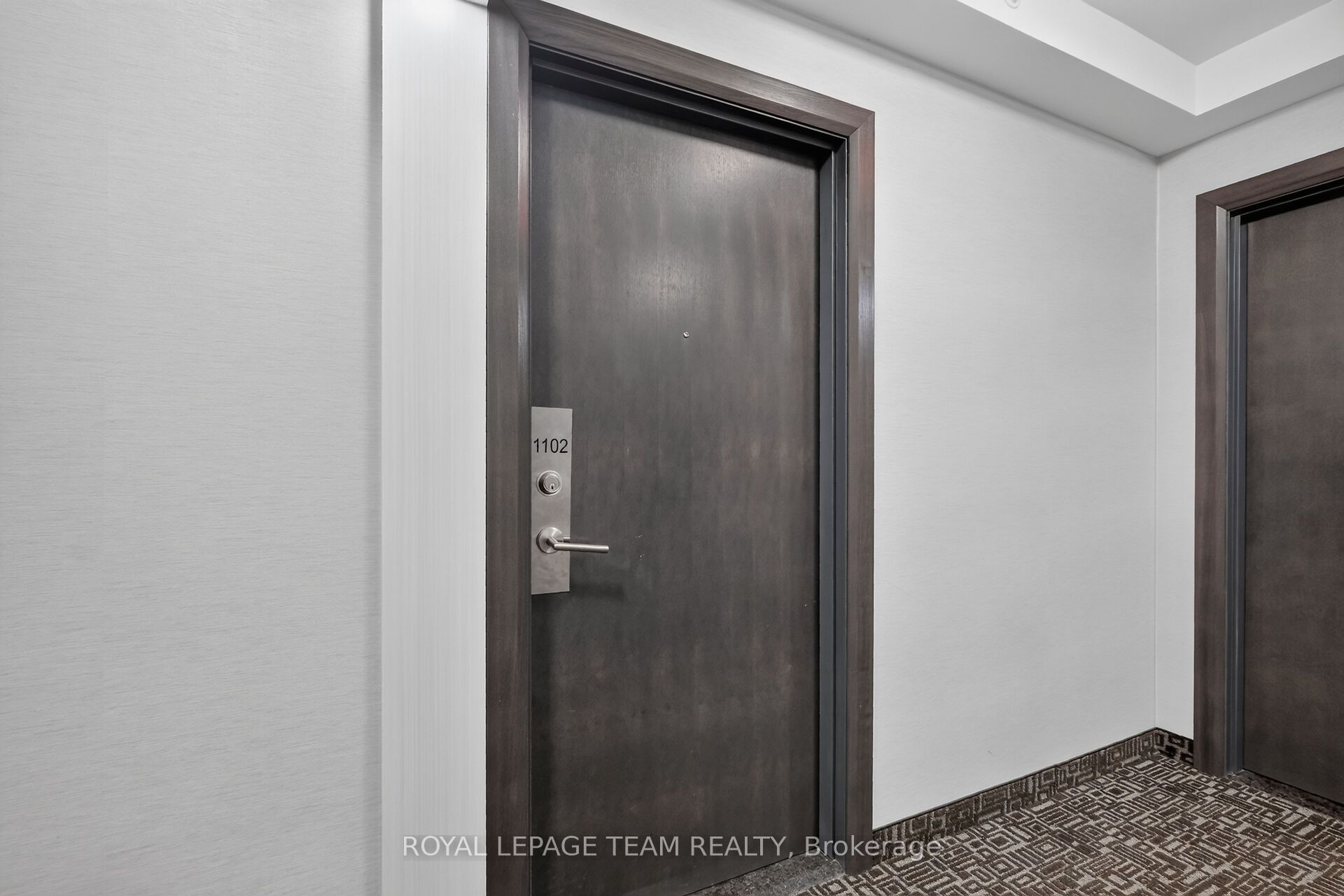 Unit 1102 - 118 Holmwood Avenue, Ottawa 4