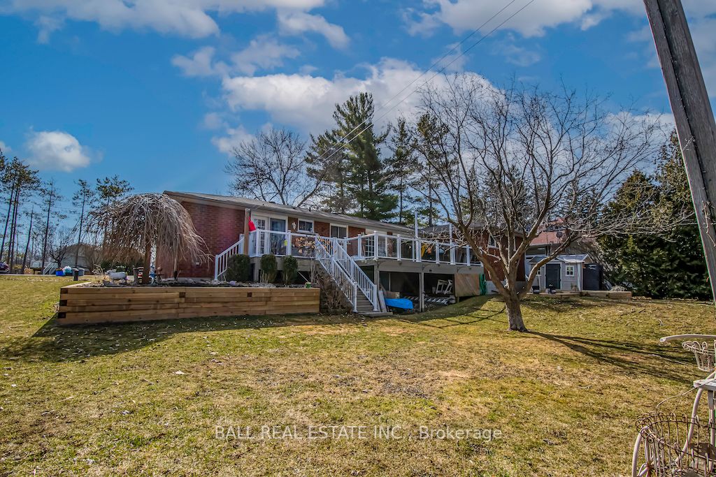 1214 Roger Pl, SmithEnnismoreLakefield, Ontario K0L1T0 Sold History